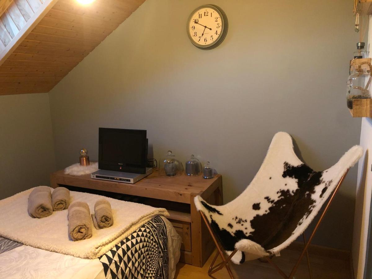 Thônes Charmant Appartement 2-4 Personnes Entre Annecy Et Aravis מראה חיצוני תמונה